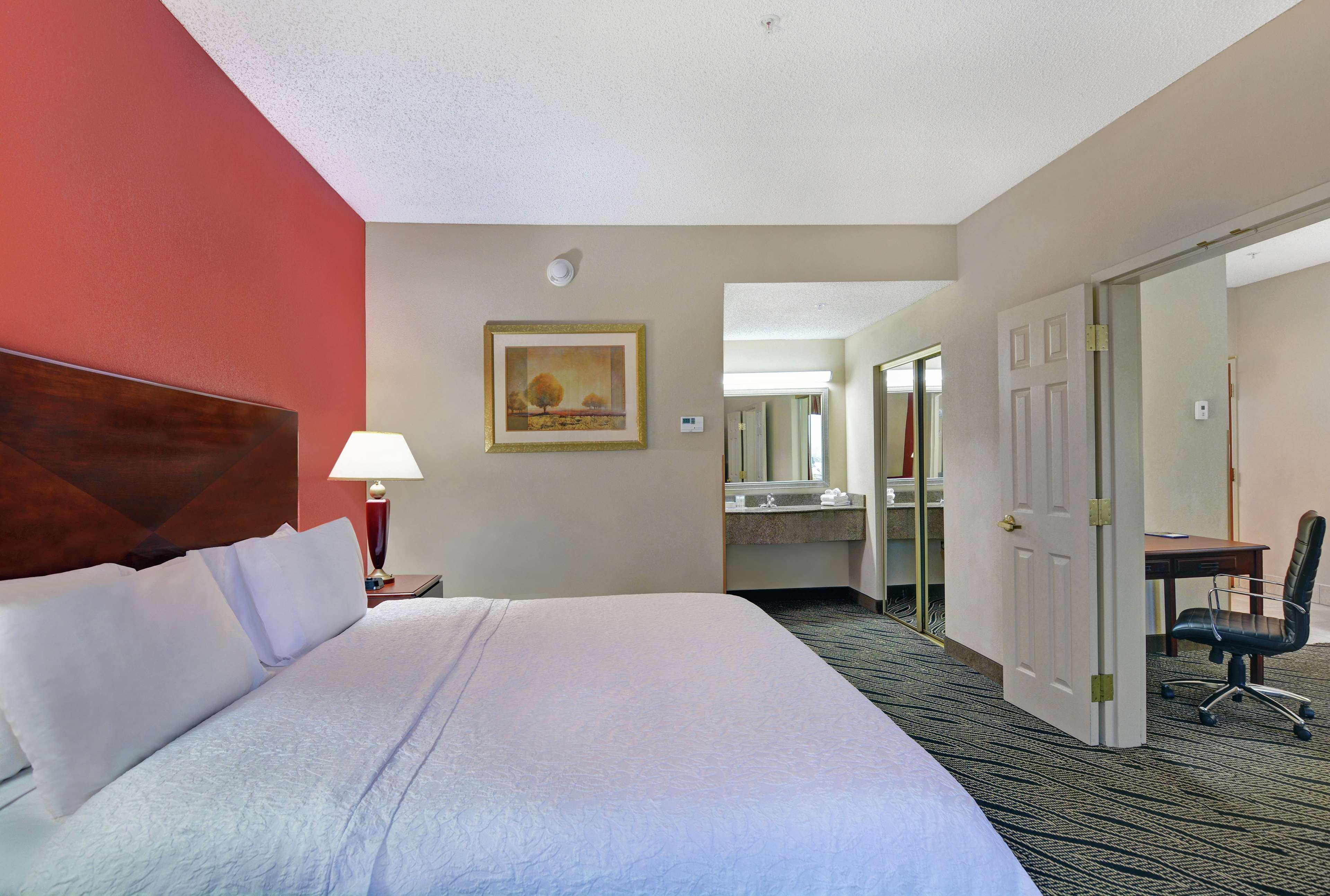 Hampton Inn Fayetteville Exterior foto