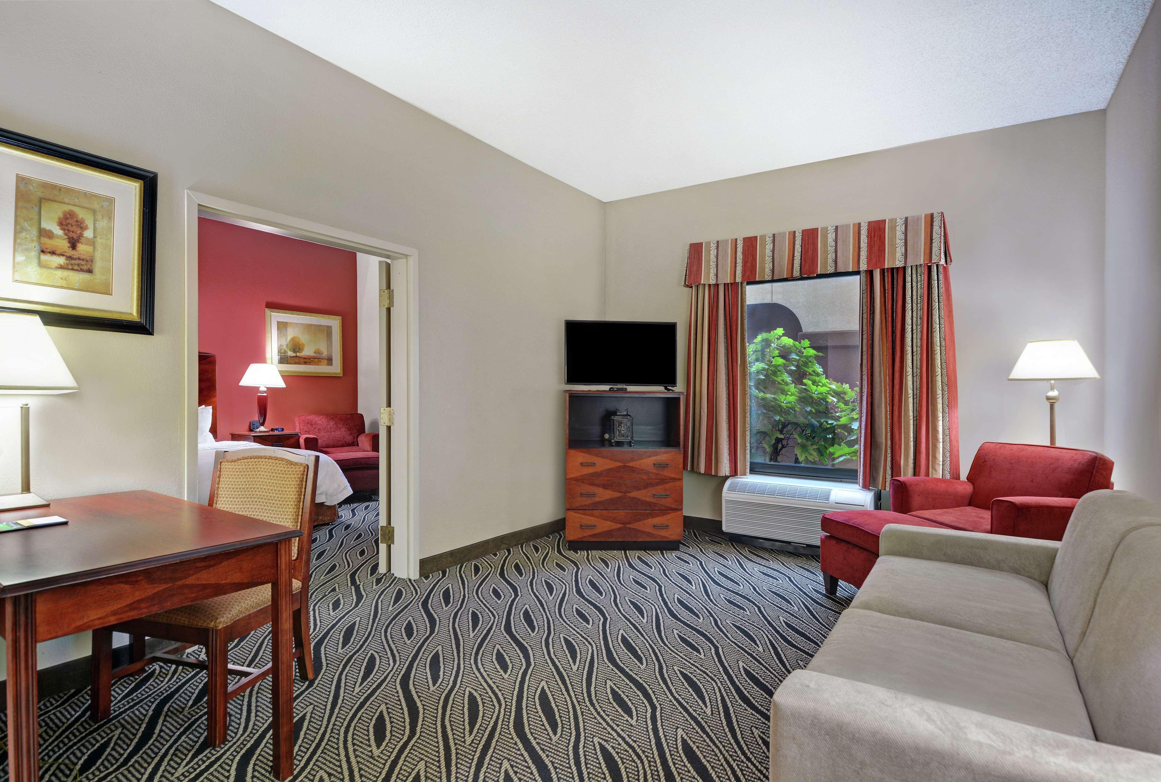 Hampton Inn Fayetteville Exterior foto